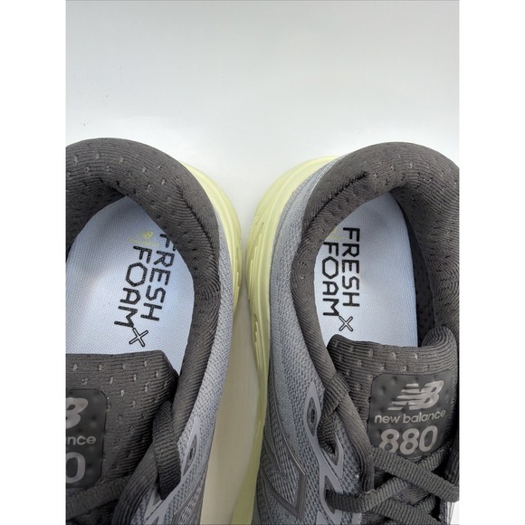 New Balance Men\'s Running Shoe Fresh‎ Foam. 880V15 Grey/Grey. Size 12D. M880F15 main image 9